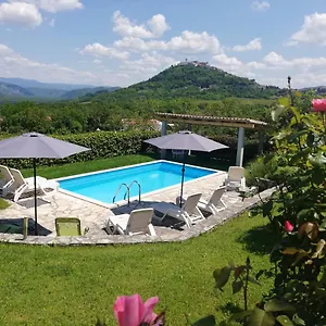 Valentino Guest house