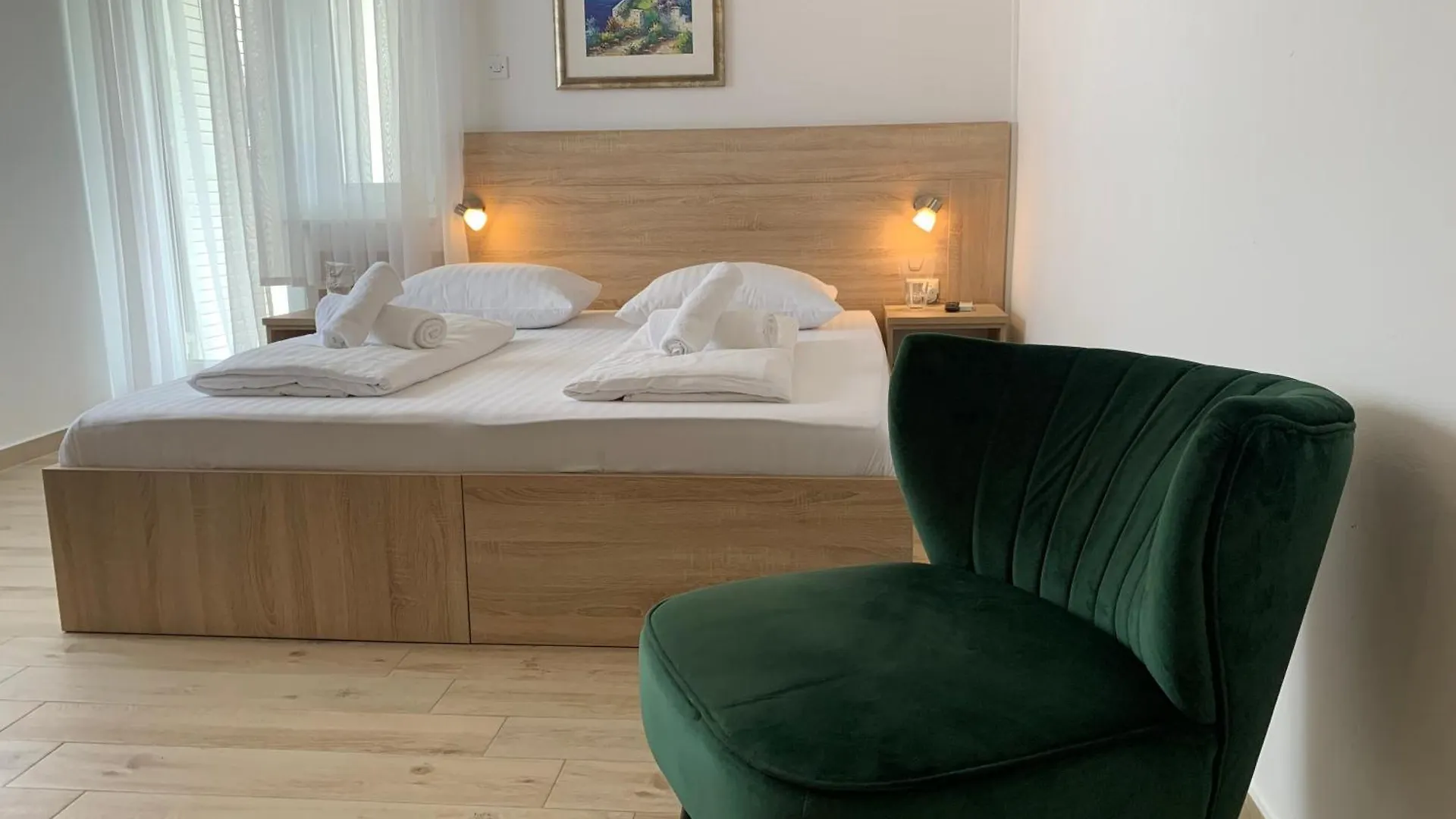 Couette-café Rooms & Pansion Odmor Rovanjska