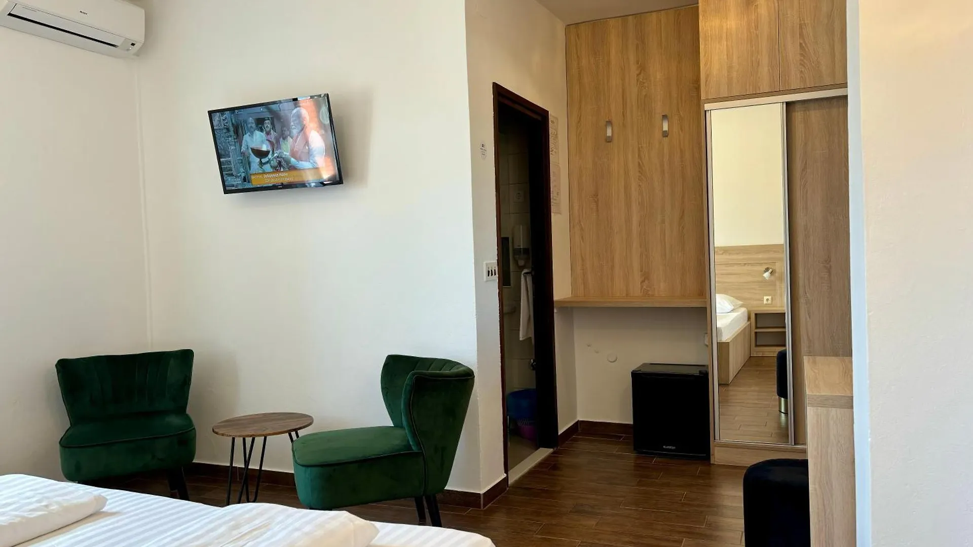 *** Bed and Breakfast Rooms & Pansion Odmor Rovanjska Κροατία