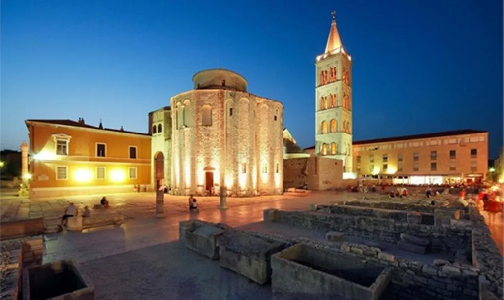 Rooms & Pansion Odmor Rovanjska 3*,  Κροατία